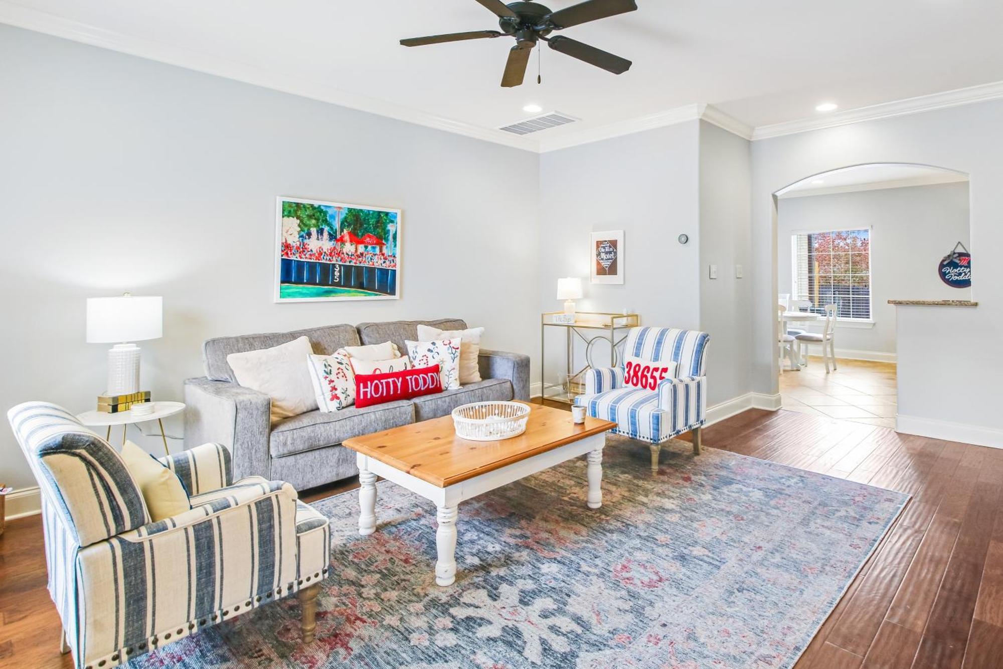 Ole Miss Magnolia Villa อ็อกซ์ฟอร์ด ภายนอก รูปภาพ